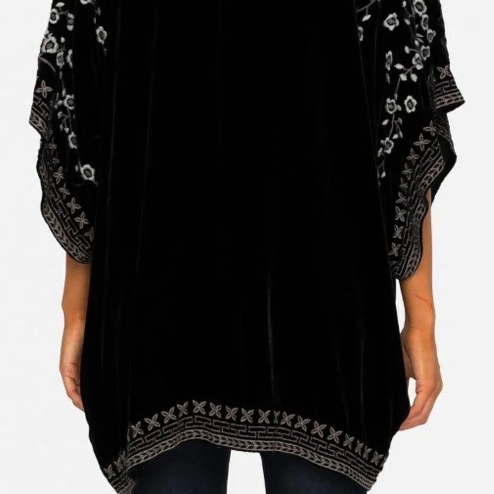 Johnny Was Okinawa Black Velvet Embroidered Kimono/Jacket NWT (short version) - Picture 9 of 13